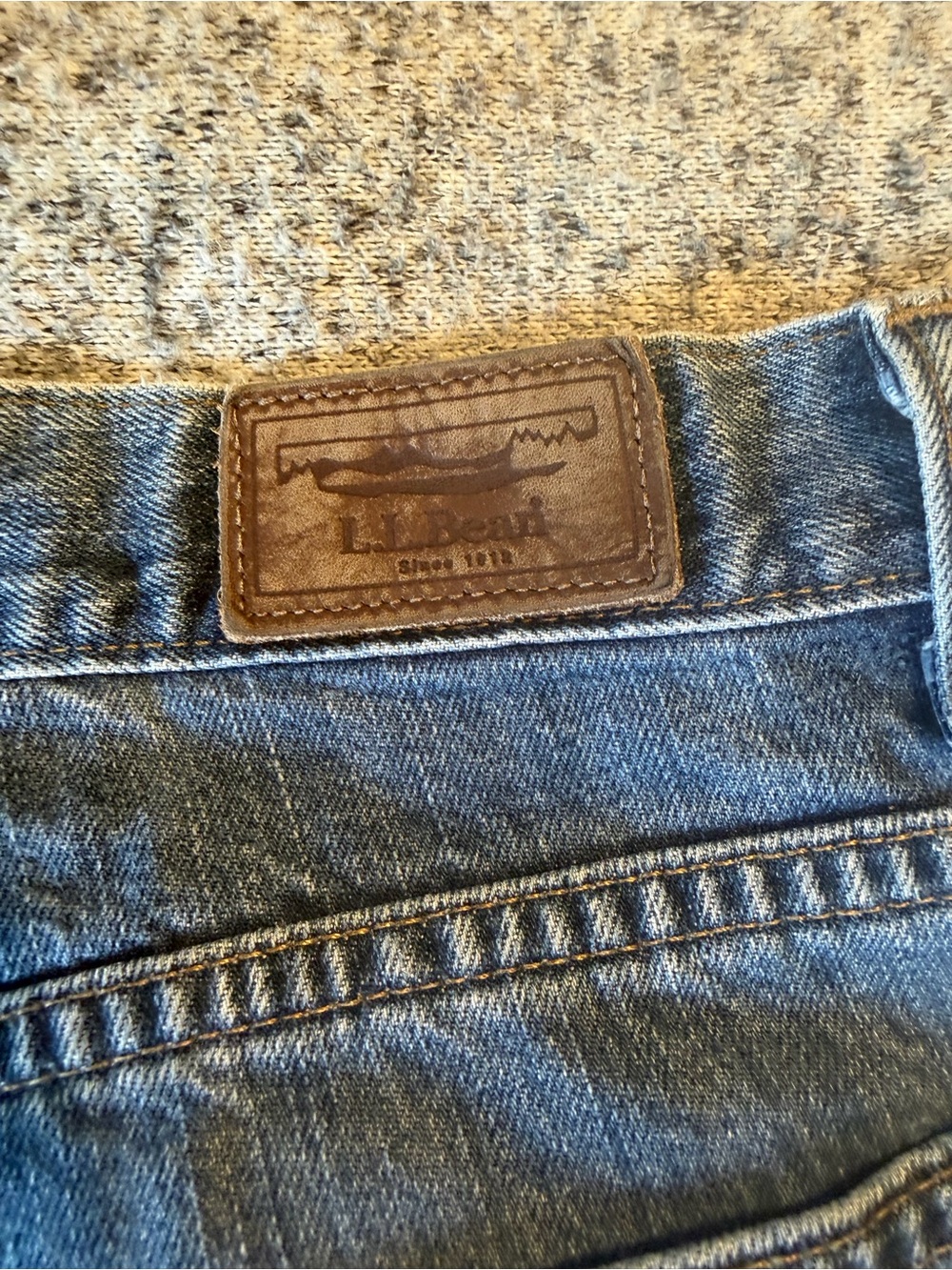 Vintage Y2K L.L. Bean blue jeans size 33x32 classic - Picture 4 of 5